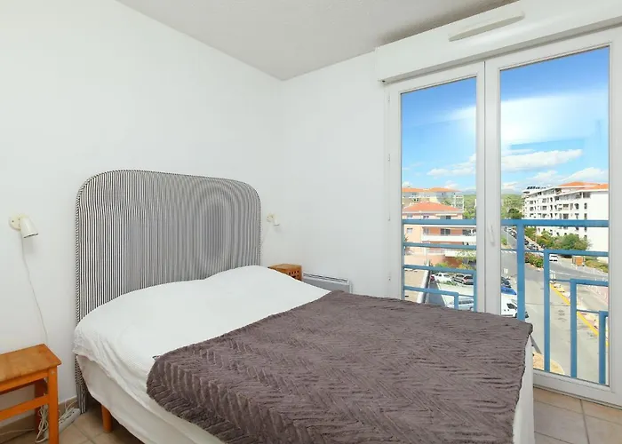 Le Grand Large By Interhome * Juan-les-Pins