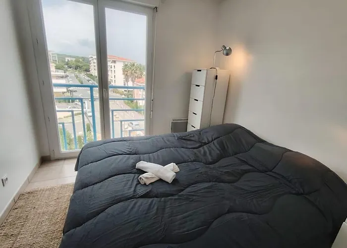 Le Grand Large By Interhome * Juan-les-Pins